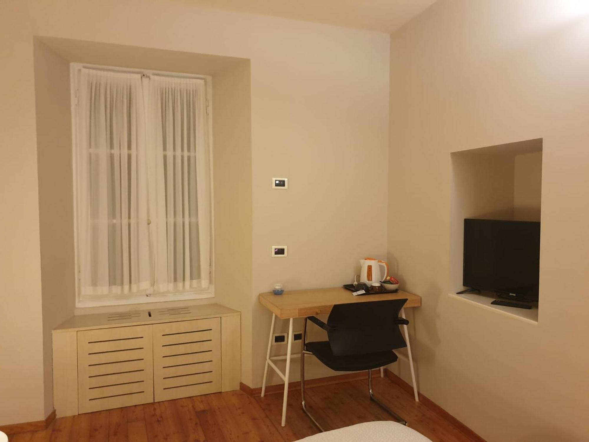 Piccolo Hotel Olina オルタ・サン・ジューリオ エクステリア 写真