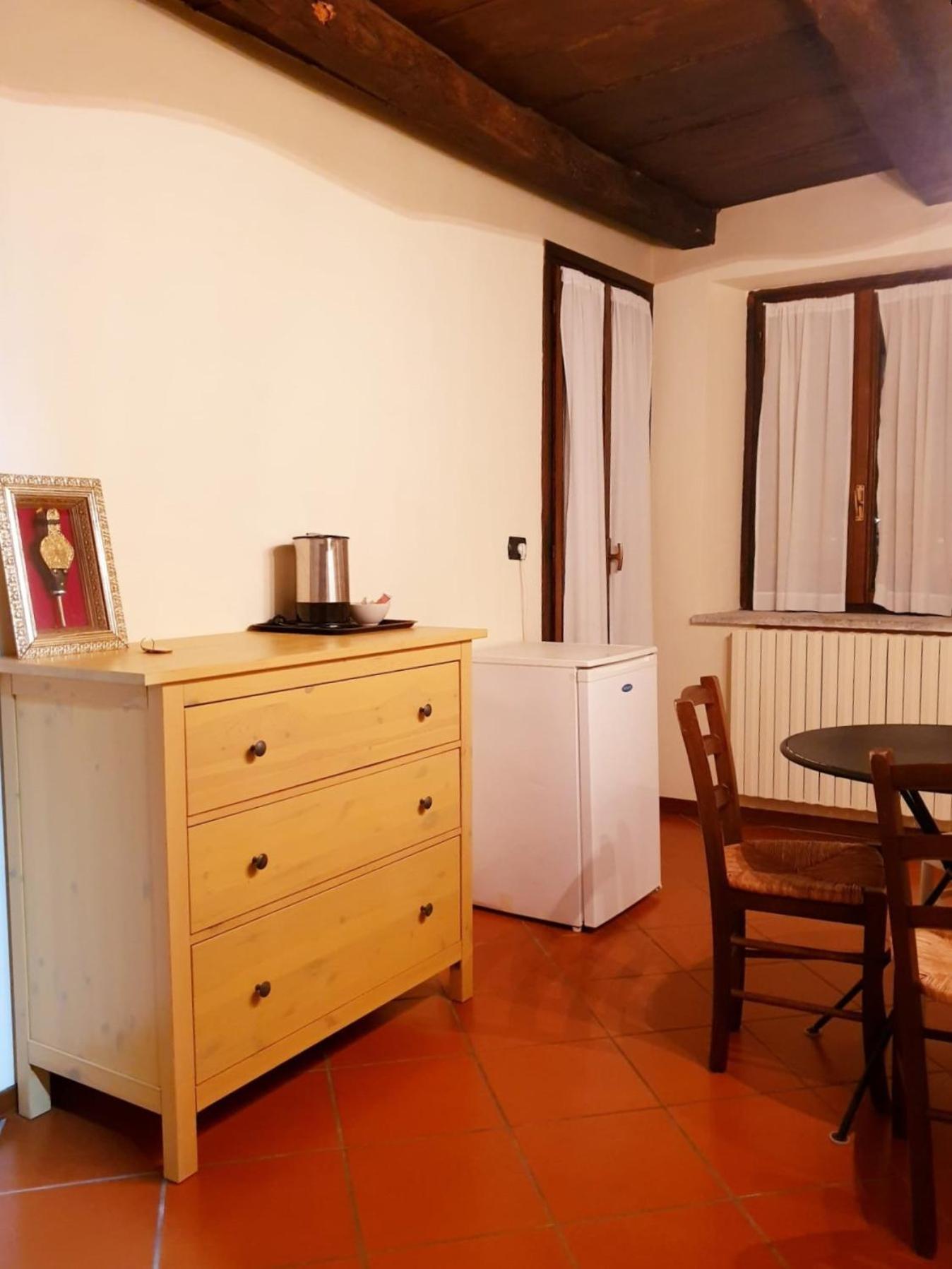 Piccolo Hotel Olina オルタ・サン・ジューリオ 部屋 写真