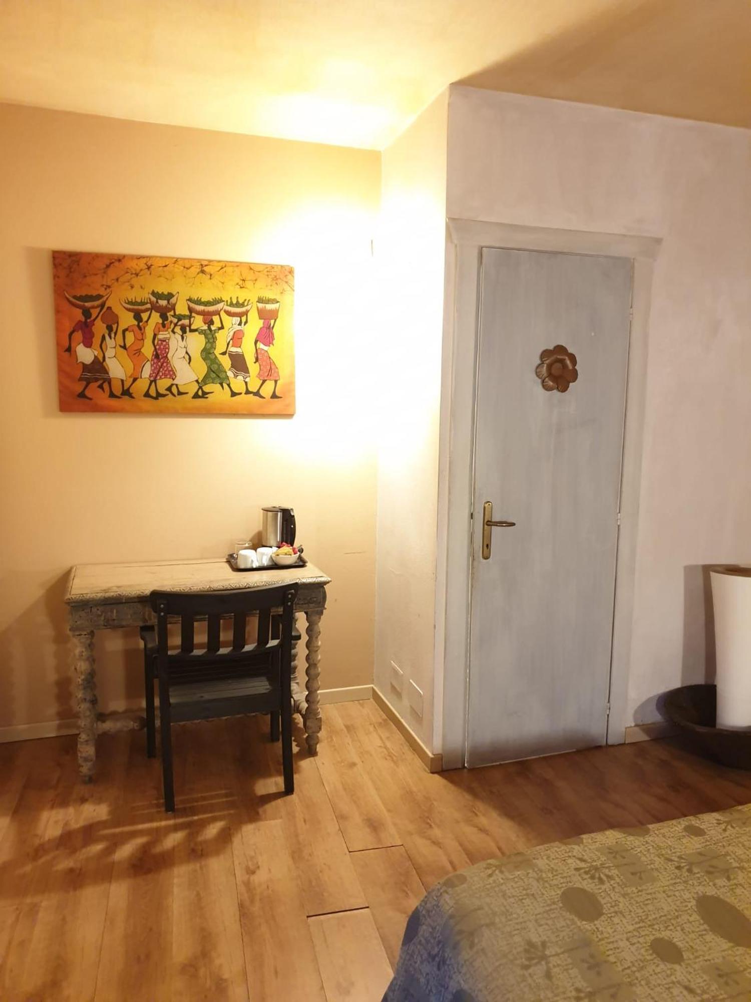 Piccolo Hotel Olina オルタ・サン・ジューリオ 部屋 写真